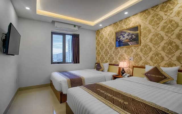 Sky Star Hotel - photo 4