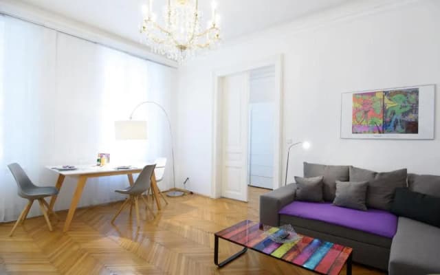 City Apartment - photo 3