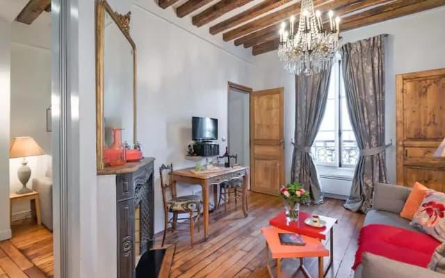 Charming apartment rue de Bretagne (Saintonge) - photo 3