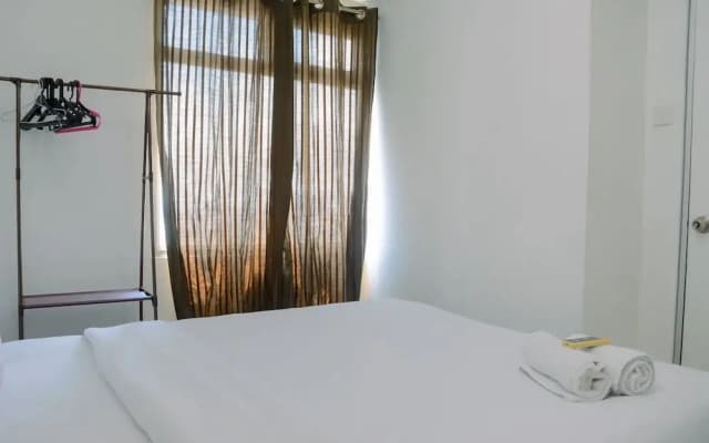 Spacious and Comfortable 2BR Green Bay Pluit Apartment - photo 2