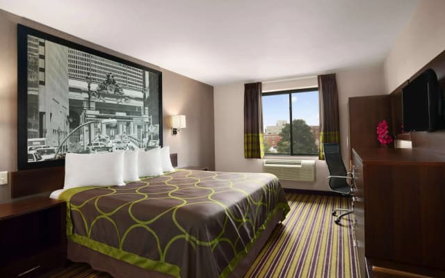 Super 8 By Wyndham Bronx - photo 3