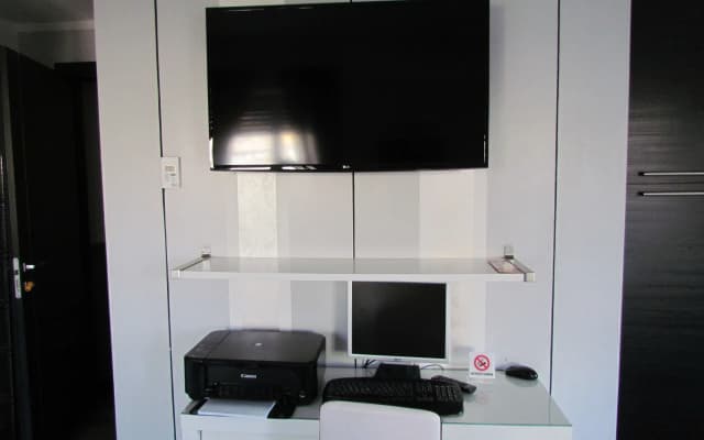 Brunelleschi Holidays Hostel - photo 3