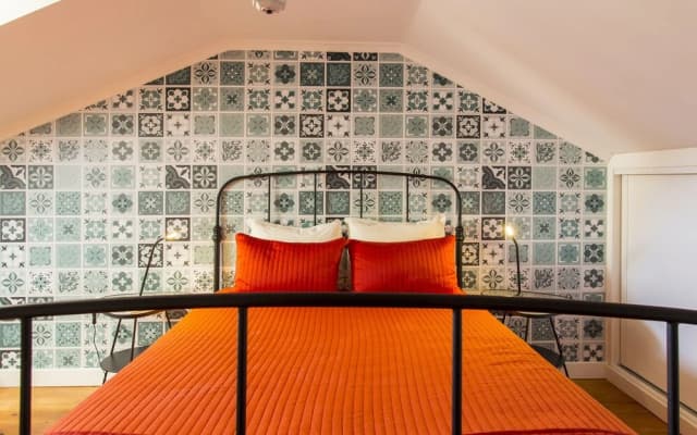 ALTIDO Urban 1-bed flat w/workspace, moments from Av. da Liberdade - photo 2