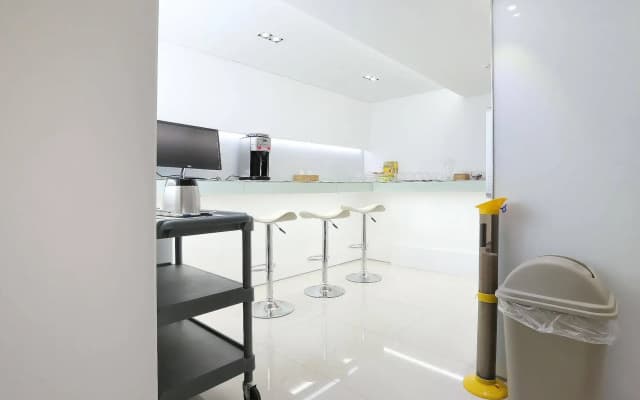 Lookhome Guesthouse (female only) - photo 5