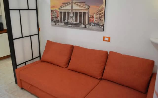Orange Apartment - photo 2