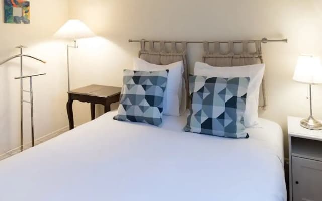 Coquelicot Delightful 1 Bedroom Apt Near Eiffel Tower - photo 4