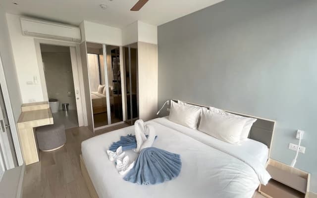 Modern apartment at Cassia by Lofty - photo 3
