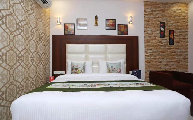 Hotel ARCH - photo 4