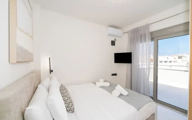 Acropolis View - Stylish City Penthouse - photo 5