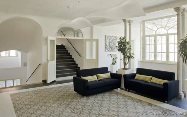 Golden Angel Suites by Adrez Living - photo 5