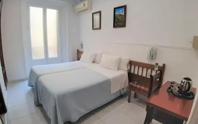 Hostal Dulcinea - photo 4