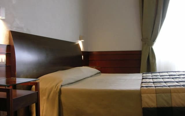 Hotel Giotto Flavia - photo 3