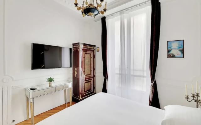 Luxury 2bdr/6p Apartment - Arc de Triomphe - photo 5