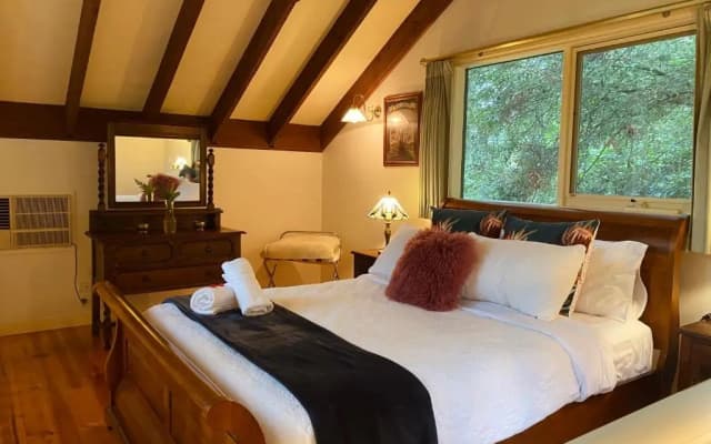 Cambridge Cottages Bed & Breakfast - photo 2