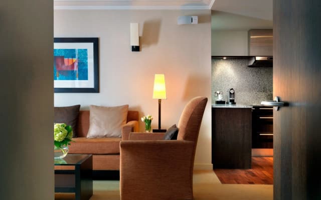 Cheval Phoenix House at Sloane Square - photo 2
