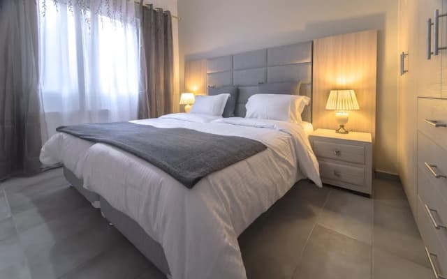 Down Town Modern Apartments - photo 2