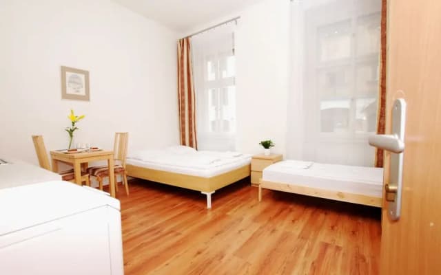 Cimburkova Apartments - photo 2