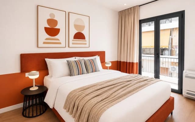 LIV - Upscale Athenian Apartment 3A - photo 5