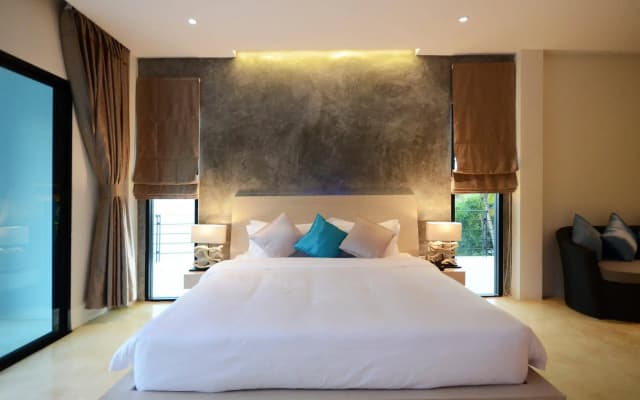Wanaburi Hotel - photo 4