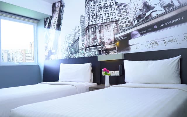 StarRay Hotel Jakarta Mangga Dua Square - photo 3