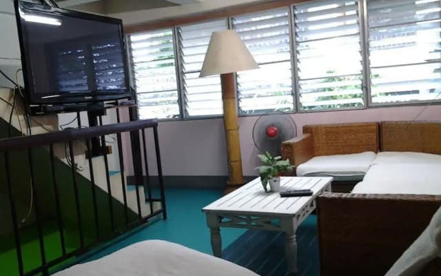 Like Home - photo 3