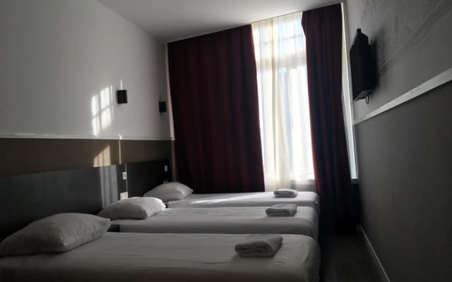 Hotel Manofa - photo 4