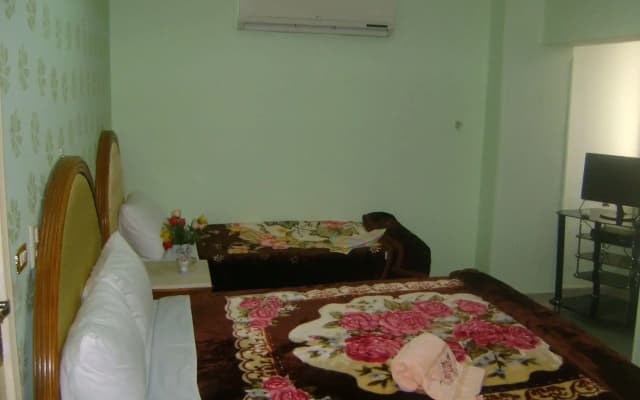 Isis Hostel 2 - photo 4