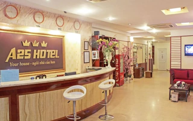A25 Hotel - 46 Chau Long - photo 2