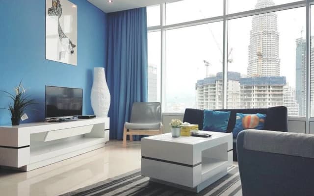 KLCC/KL Tower View Luxury Suites - photo 5