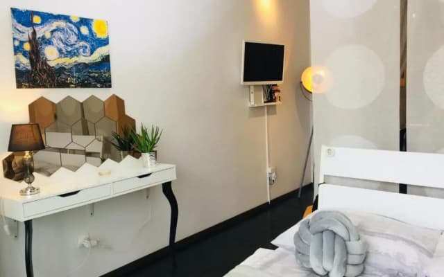 My First Apartment - photo 3