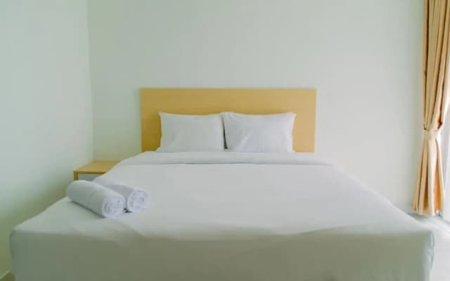 Comfortable And Minimalist Studio At Amethyst Apartment - photo 3