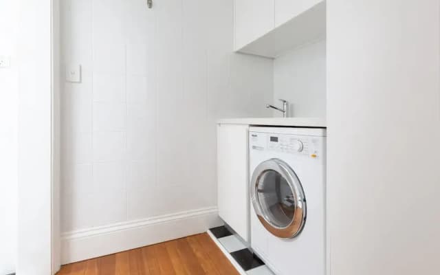 Chic Studio With Patio 20 min From CBD - photo 4