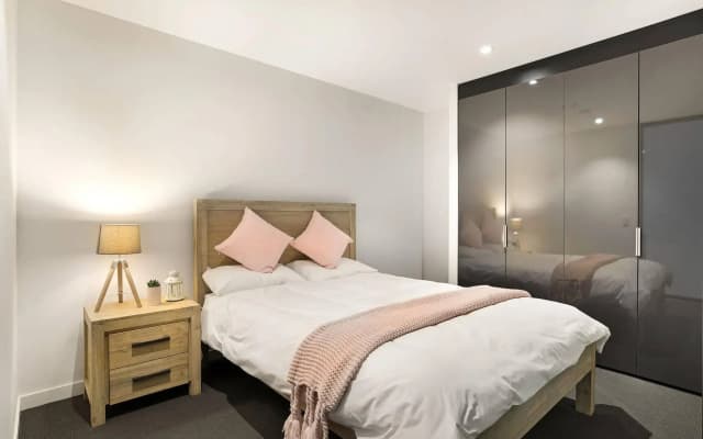 Manhattan Apartment - photo 4