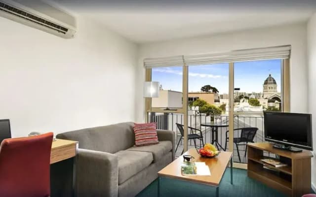 Melbourne Carlton Central Apartment Hotel - photo 5