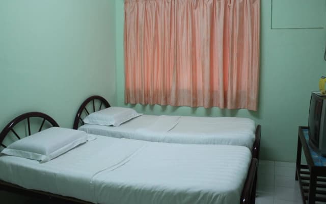 Top Travellers Inn - photo 3