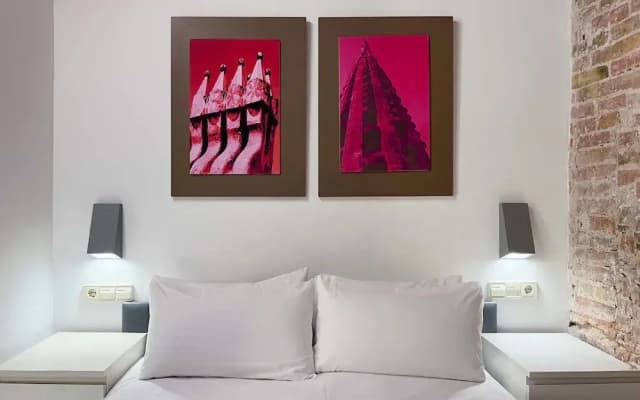 Stay U-nique Apartment Comte Urgell II - photo 3