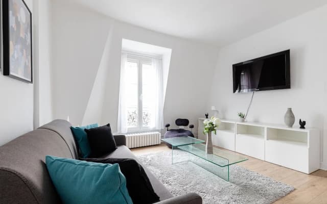 Eiffel Tower - Bir Hakeim Apartment - photo 2