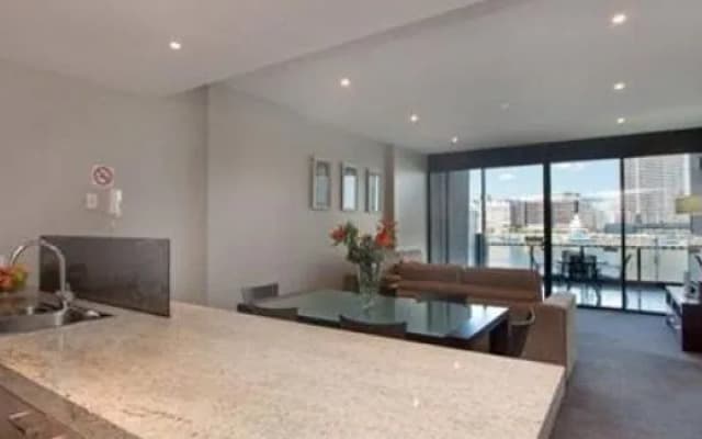 Apartments @ Docklands - photo 3