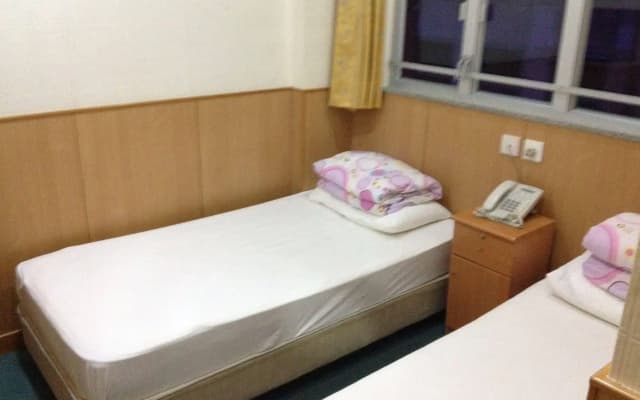 Lee Garden Guest House (Managed by Koalabeds Group) - photo 4