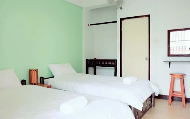 Yen Aura Boutique Hotel - photo 2