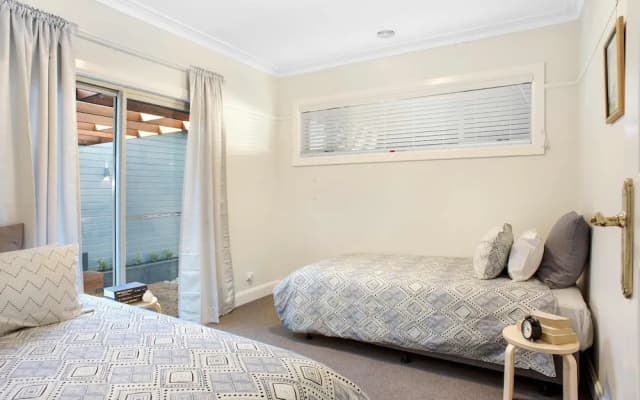 Sophia-Rose House only - photo 2