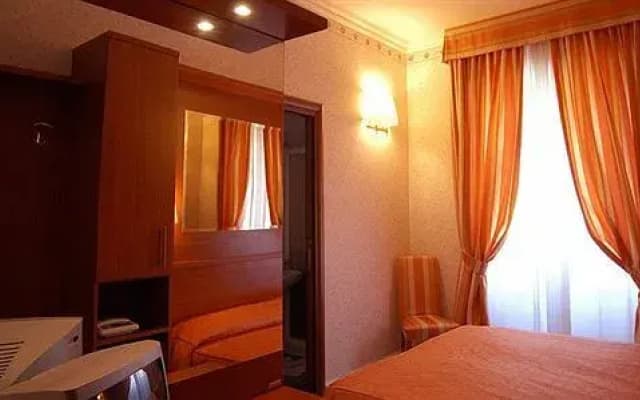 Hotel Demetra Capitolina - photo 5