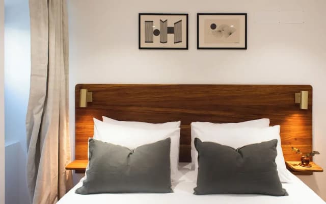 The Haus - Alegria - photo 2