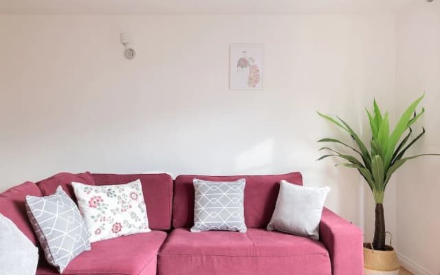 Serenity Apartment Whitechapel - photo 2