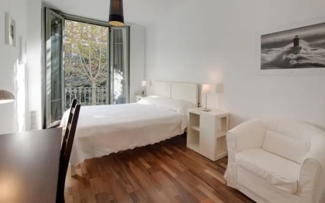 Habitat Apartments Arc De Triomf - photo 2