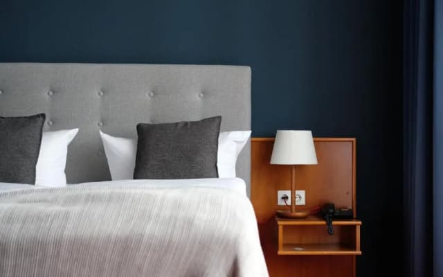 Hotel Lindenufer - photo 2