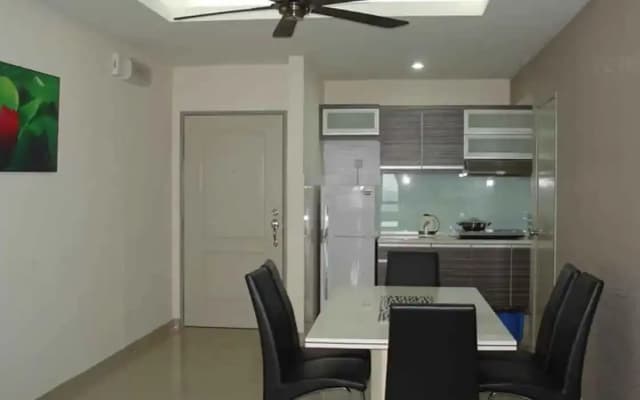 Duta Hotel & Residence - photo 5