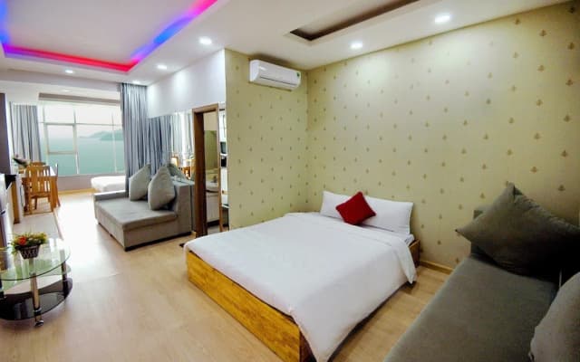 Handy Holiday Nha Trang Beach Apartment - photo 5