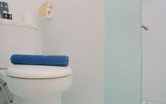 Modern Studio at Titanium Square Apartment - photo 5
