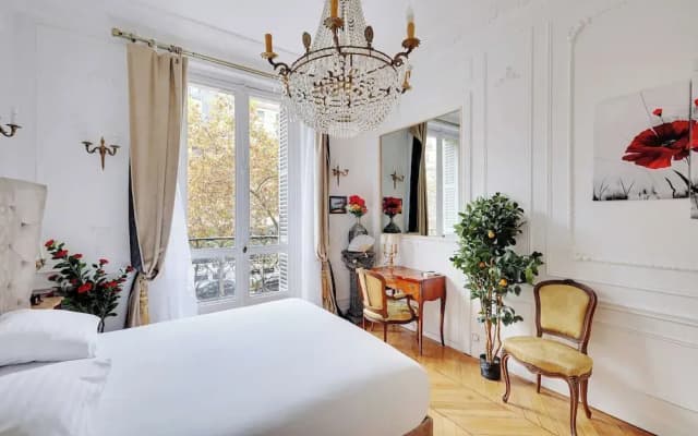 Luxury 2bdr/6p Apartment - Arc de Triomphe - photo 4